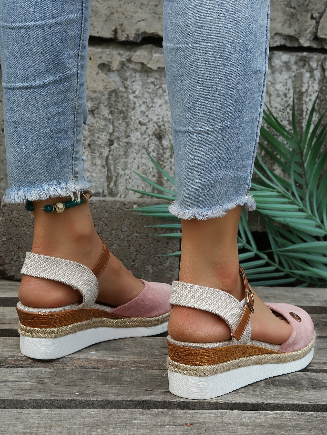 Damen Sandalen bequem Keilabsatz stilvolle Sommerschuhe