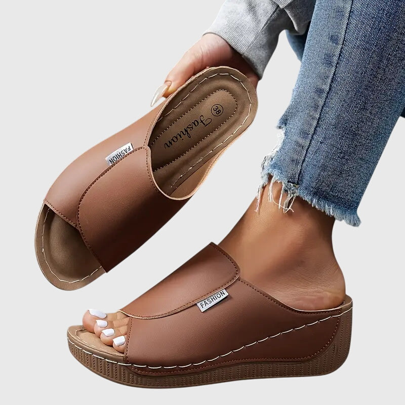 Plateau Sandalen bequem schicke Sommerschuhe